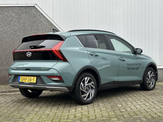 Hyundai Bayon 1.0 T-GDI Premium Sky / AUTOMAAT / Glazen Schuif kanteldak / Adaptieve cruise control / Stoel & S... ActivLease financial lease