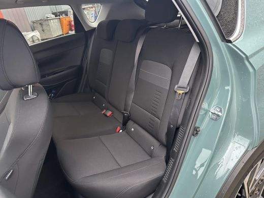 Hyundai Bayon 1.0 T-GDI Premium Sky / AUTOMAAT / Glazen Schuif kanteldak / Adaptieve cruise control / Stoel & S... ActivLease financial lease