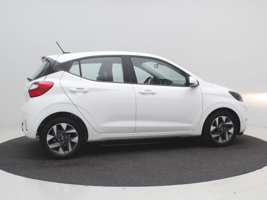 Hyundai i10 1.0 Comfort Smart 5-zits / Navigatie / Cruise Control / LMV / 5-Persoons / Airco / Stoelverwarmin... ActivLease financial lease