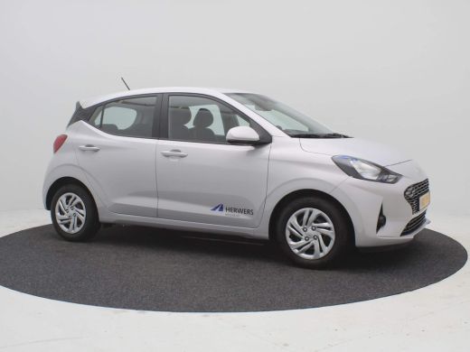 Hyundai i10 1.0 Comfort Smart / Navigatie / Cruise Control / Airco / LED dagrijverlichting / Achteruitrijcame... ActivLease financial lease