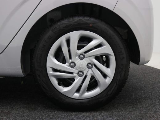 Hyundai i10 1.0 Comfort Smart / Navigatie / Cruise Control / Airco / LED dagrijverlichting / Achteruitrijcame... ActivLease financial lease