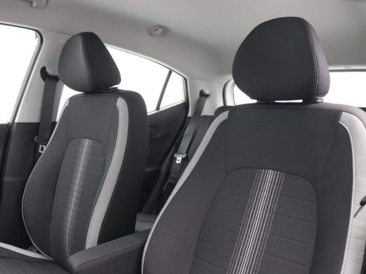 Hyundai i10 1.0 Comfort Smart / Navigatie / Cruise Control / Airco / LED dagrijverlichting / Achteruitrijcame... ActivLease financial lease
