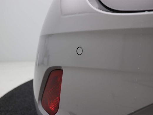 Hyundai i10 1.0 Comfort Smart / Navigatie / Cruise Control / Airco / LED dagrijverlichting / Achteruitrijcame... ActivLease financial lease