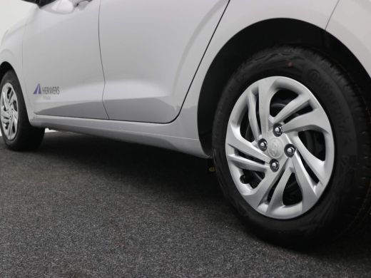 Hyundai i10 1.0 Comfort Smart / Navigatie / Cruise Control / Airco / LED dagrijverlichting / Achteruitrijcame... ActivLease financial lease