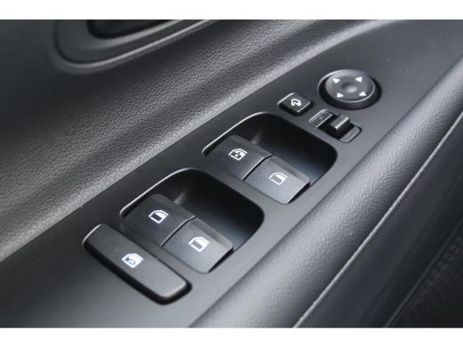 Hyundai i20 1.0 T-GDI Comfort / Apple Carplay & Android Auto / Cruise Control / Lane keep Assist / Airco / Pa... ActivLease financial lease