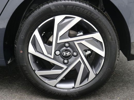 Hyundai i20 1.0 T-GDI Comfort / Navigatie / Cruise Control / Airco / 16" LMV / Apple CarPlay & Android Auto /... ActivLease financial lease