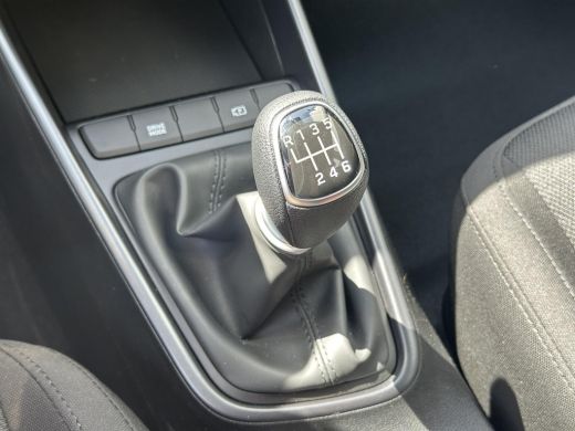 Hyundai i20 1.0 T-GDI E-Motion / Navigatie / Apple & Android carplay / Airco / Achteruitrijcamera / ActivLease financial lease