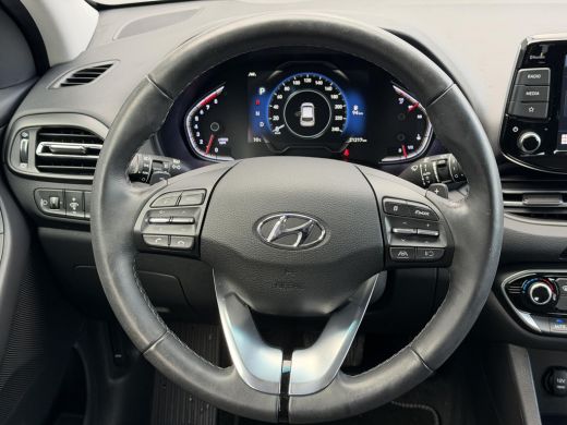 Hyundai i30 1.0 T-GDi MHEV Comfort / Facelift / NL'se Auto / Camera / Navigatie via AppleCarplay & Android au... ActivLease financial lease
