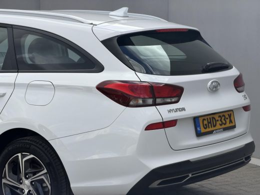 Hyundai i30 1.0 T-GDi MHEV Comfort / Facelift / NL'se Auto / Camera / Navigatie via AppleCarplay & Android au... ActivLease financial lease