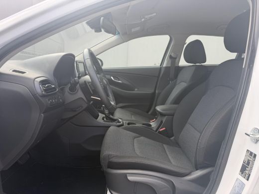 Hyundai i30 1.0 T-GDi MHEV Comfort / Facelift / NL'se Auto / Camera / Navigatie via AppleCarplay & Android au... ActivLease financial lease