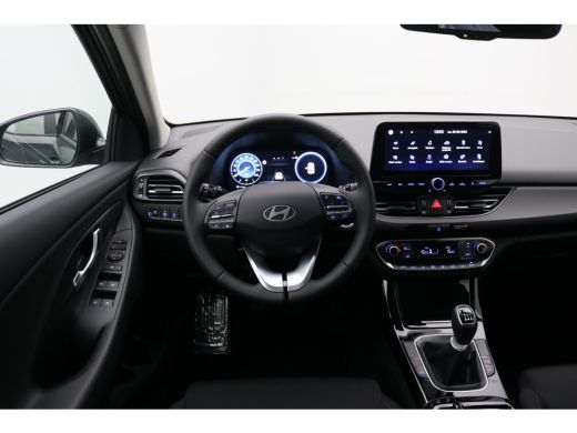 Hyundai i30 1.0 T-GDi MHEV Comfort / Navigatie + Android Auto/Apple Carplay / DAB / Climate Control / Cruise ... ActivLease financial lease