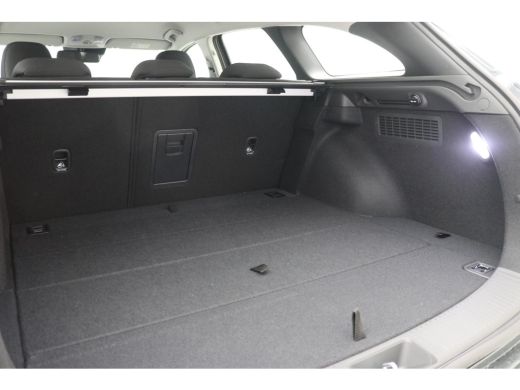Hyundai i30 1.0 T-GDi MHEV Comfort / Navigatie + Android Auto/Apple Carplay / DAB / Climate Control / Cruise ... ActivLease financial lease