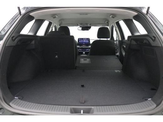 Hyundai i30 1.0 T-GDi MHEV Comfort / Navigatie + Android Auto/Apple Carplay / DAB / Climate Control / Cruise ... ActivLease financial lease