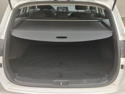 Hyundai i30 1.0 T-GDi MHEV Comfort Smart / Navigatie via Apple Carplay of Android Auto / Stuur en Stoel verwa... ActivLease financial lease
