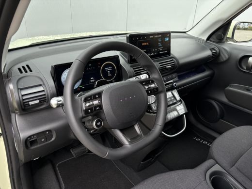Hyundai Inster Evolve 49 kWh / Apple Carplay & Android Auto / Adaptieve Cruise control/ Airco Climate Control / ... ActivLease financial lease