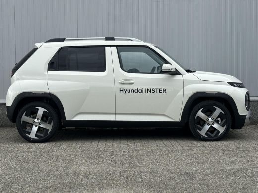 Hyundai Inster Evolve 49 kWh /  Cruise control Adaptief / Apple Carplay & Android Auto / Navigatie / Parkeersens... ActivLease financial lease