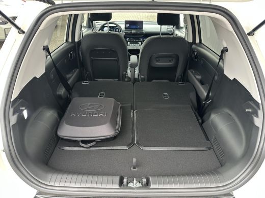 Hyundai Inster Evolve 49 kWh /  Cruise control Adaptief / Apple Carplay & Android Auto / Navigatie / Parkeersens... ActivLease financial lease