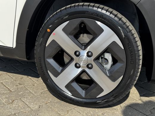 Hyundai Inster Evolve 49 kWh / Snel Leverbaar / Adaptive Cruise / Keyless / Navigatie / ActivLease financial lease