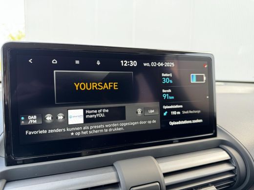 Hyundai Inster Evolve 49 kWh / Snel Leverbaar / Adaptive Cruise / Keyless / Navigatie / ActivLease financial lease