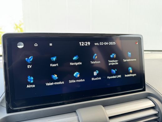 Hyundai Inster Evolve 49 kWh / Snel Leverbaar / Adaptive Cruise / Keyless / Navigatie / ActivLease financial lease