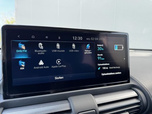 Hyundai Inster Evolve 49 kWh / Snel Leverbaar / Adaptive Cruise / Keyless / Navigatie / ActivLease financial lease