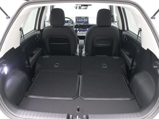 Hyundai Inster Evolve Sky 49 kWh / &euro;2000,- Voordeel / Snel Leverbaar / Warmtepomp / Stoel- & Stuurverwarming / C... ActivLease financial lease