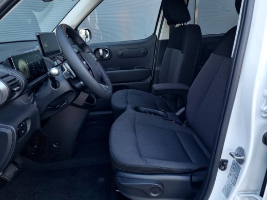 Hyundai Inster Pulse 49 kWh / Navigatie / Achteruitrijcamera / Adaptieve cruise control / verstelbare achterbank... ActivLease financial lease