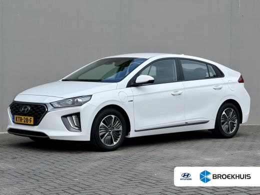Hyundai IONIQ 1.6 GDi Comfort - Plus / Dealer Onderhouden / Stuur- & Stoelverwarming / Navigatie via Apple Carp... ActivLease financial lease