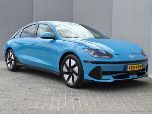 Hyundai IONIQ 6 Connect 53 kWh / SOH 100% / warmtepomp / Dealer onderhouden / Fabrieksgarantie tot 08-2028 / CCS ... ActivLease financial lease