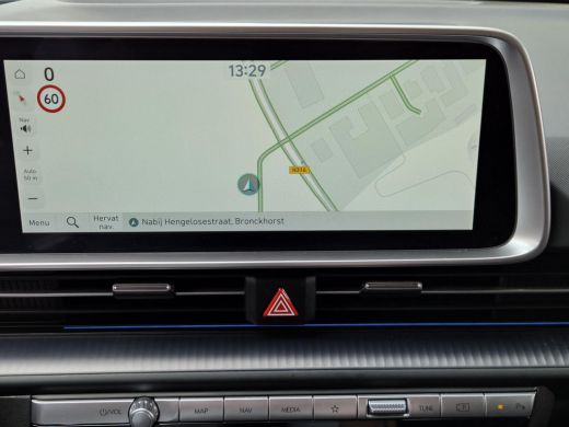 Hyundai IONIQ 6 Connect 53 kWh / SOH 100% / warmtepomp / Dealer onderhouden / Fabrieksgarantie tot 08-2028 / CCS ... ActivLease financial lease