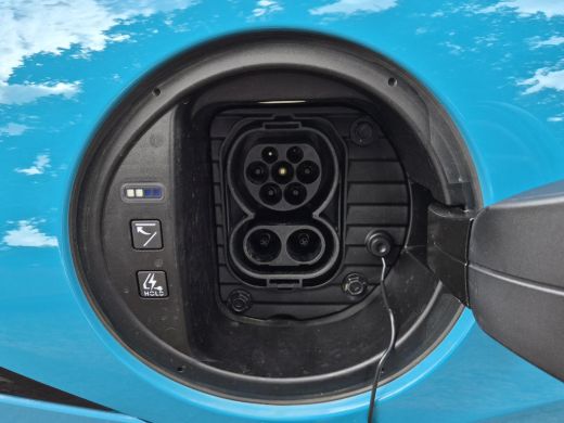 Hyundai IONIQ 6 Connect 53 kWh / SOH 100% / warmtepomp / Dealer onderhouden / Fabrieksgarantie tot 08-2028 / CCS ... ActivLease financial lease