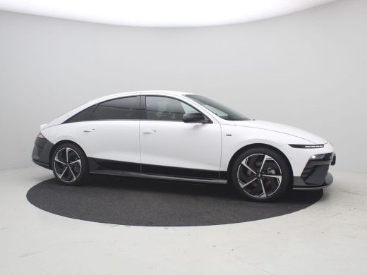 Hyundai IONIQ 6 N-Line AWD 84 kWh Nieuw model / HUD Display / 20" LMV / Warmtepomp / WLTP 578 km / 3-Fase Laden /... ActivLease financial lease