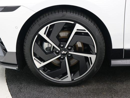 Hyundai IONIQ 6 N-Line AWD 84 kWh Nieuw model / HUD Display / 20" LMV / Warmtepomp / WLTP 578 km / 3-Fase Laden /... ActivLease financial lease