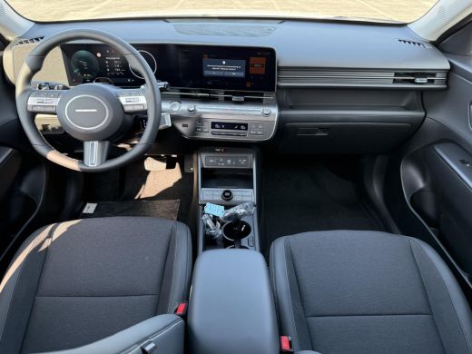 Hyundai Kona 1.6 GDI HEV Comfort Plus / Elektrische Achterklep / Stoel Verwarming V+A / Stuur Verwarming / Key... ActivLease financial lease