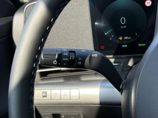 Hyundai Kona 1.6 GDI HEV Comfort Plus / Elektrische Achterklep / Stoel Verwarming V+A / Stuur Verwarming / Key... ActivLease financial lease