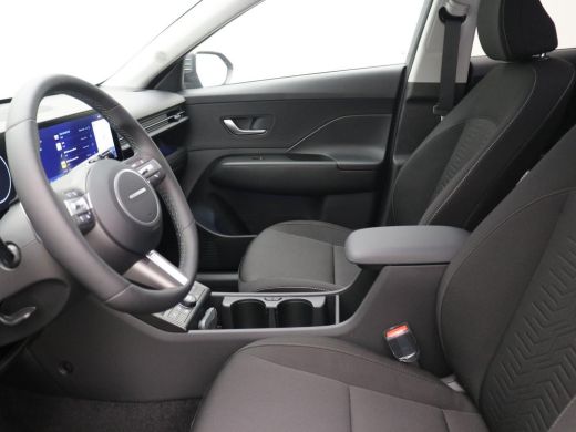 Hyundai Kona 1.6 GDI HEV Comfort Smart / Navigatie / 18" LMV / Adaptieve Cruise Control / Parkeersensoren voor... ActivLease financial lease
