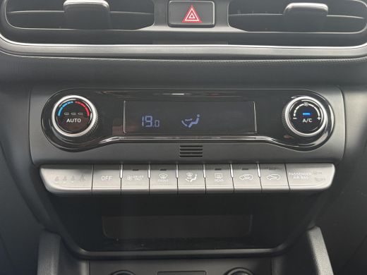 Hyundai Kona 1.6 GDI HEV Fashion / 1.300 KG trekgewicht / Head up Display / Achteruitrijcamera /  Cruise Contr... ActivLease financial lease