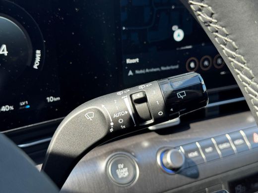 Hyundai Kona Comfort 64.8 kWh / Rijklaarprijs / Direct Leverbaar / Navigatie / 5 Jaar Fabrieks garantie / ActivLease financial lease