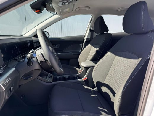Hyundai Kona Comfort 64.8 kWh / Rijklaarprijs / Direct Leverbaar / Navigatie / 5 Jaar Fabrieks garantie / ActivLease financial lease
