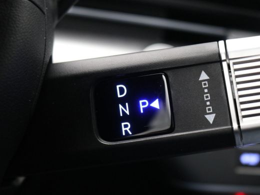 Hyundai Kona Comfort Smart 48.4 kWh / Navigatie / Blind-Spot Collision-Avoidance Assist / Adaptieve Cruise Con... ActivLease financial lease