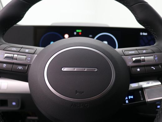 Hyundai Kona Comfort Smart 48.4 kWh / Navigatie / Blind-Spot Collision-Avoidance Assist / Adaptieve Cruise Con... ActivLease financial lease