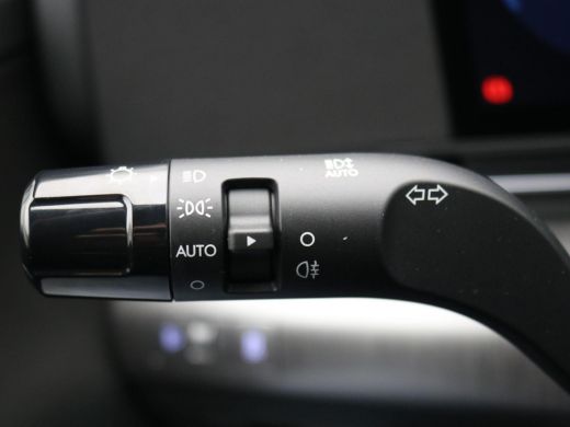 Hyundai Kona Comfort Smart 48.4 kWh / Navigatie / Blind-Spot Collision-Avoidance Assist / Adaptieve Cruise Con... ActivLease financial lease
