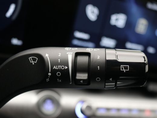 Hyundai Kona Comfort Smart 48.4 kWh / Navigatie / Blind-Spot Collision-Avoidance Assist / Adaptieve Cruise Con... ActivLease financial lease