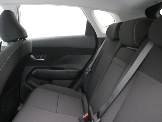 Hyundai Kona Comfort Smart 48.4 kWh / Navigatie / Blind-Spot Collision-Avoidance Assist / Adaptieve Cruise Con... ActivLease financial lease