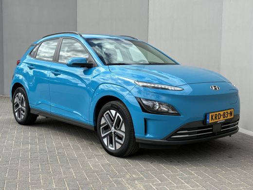 Hyundai Kona Comfort 39 kWh / SOH 100% / Fabrieksgarantie t/m 04-2028 / Dealer Onderhouden / Stoelverwarming /... ActivLease financial lease