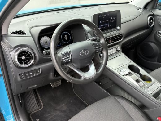 Hyundai Kona Comfort 39 kWh / SOH 100% / Fabrieksgarantie t/m 04-2028 / Dealer Onderhouden / Stoelverwarming /... ActivLease financial lease