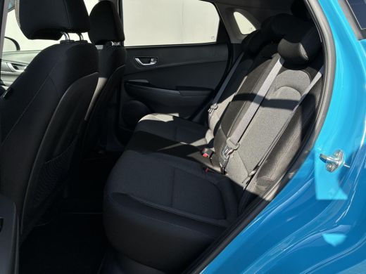 Hyundai Kona Comfort 39 kWh / SOH 100% / Fabrieksgarantie t/m 04-2028 / Dealer Onderhouden / Stoelverwarming /... ActivLease financial lease