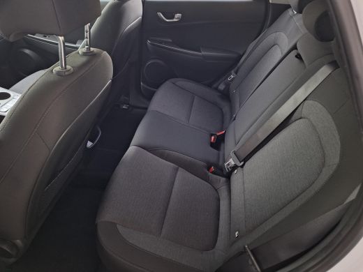 Hyundai Kona EV Fashion 64 kWh | SOH 95,5% | Apple Carplay/Android Auto | Climate control | Stoelverwarming | ... ActivLease financial lease