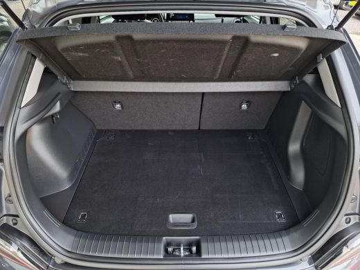 Hyundai Kona EV Fashion 64 kWh | SOH 96,4% | Apple Carplay/Android Auto | Climate control | Stoelverwarming | ... ActivLease financial lease
