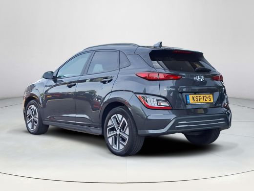 Hyundai Kona EV Fashion 64 kWh | SOH 96,4% | Apple Carplay/Android Auto | Climate control | Stoelverwarming | ... ActivLease financial lease